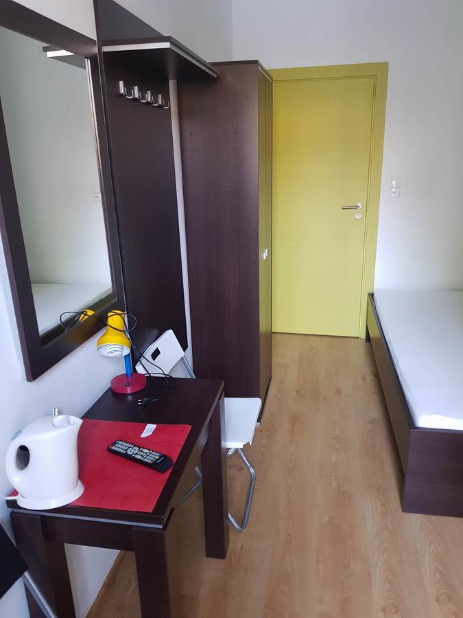 Lux Hostel - Z Prywatnymi Lazienkami Gdynia Eksteriør billede